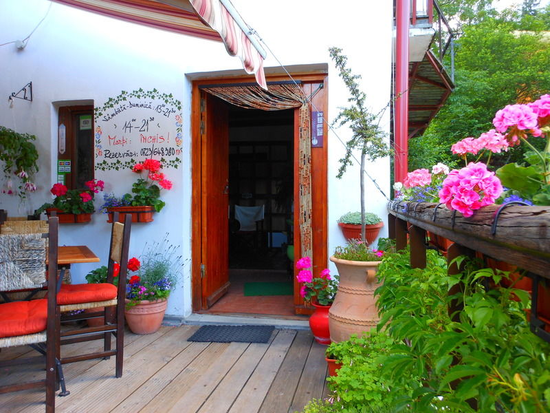 Bistro-Pension La Teleferic Сіная Екстер'єр фото