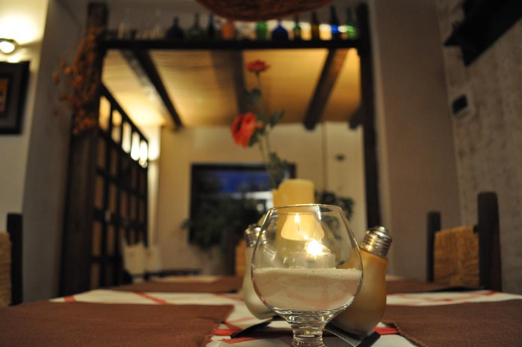Bistro-Pension La Teleferic Сіная Екстер'єр фото